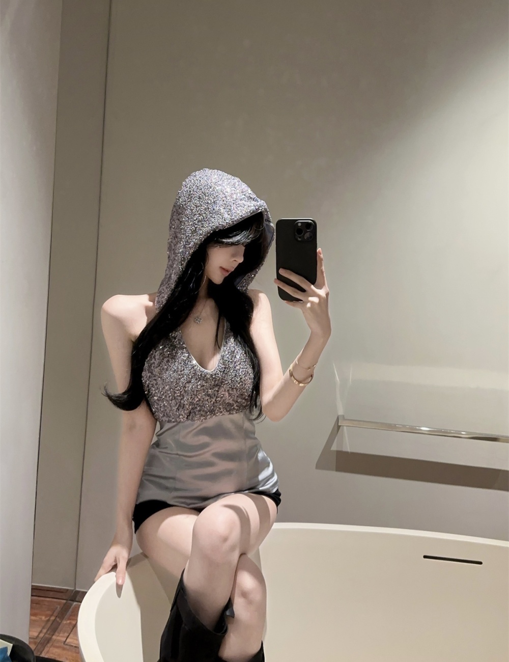 Enticement diamond chain sequins T-shirt hooded halter tops