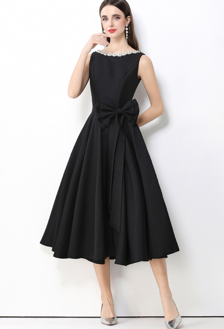 Slim rhinestone pinched waist temperament dress