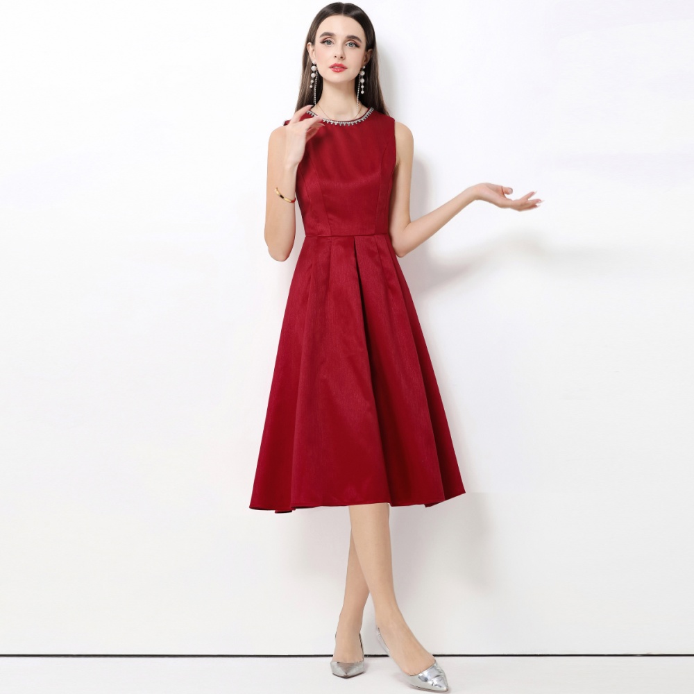 Sleeveless round neck rhinestone dress for women