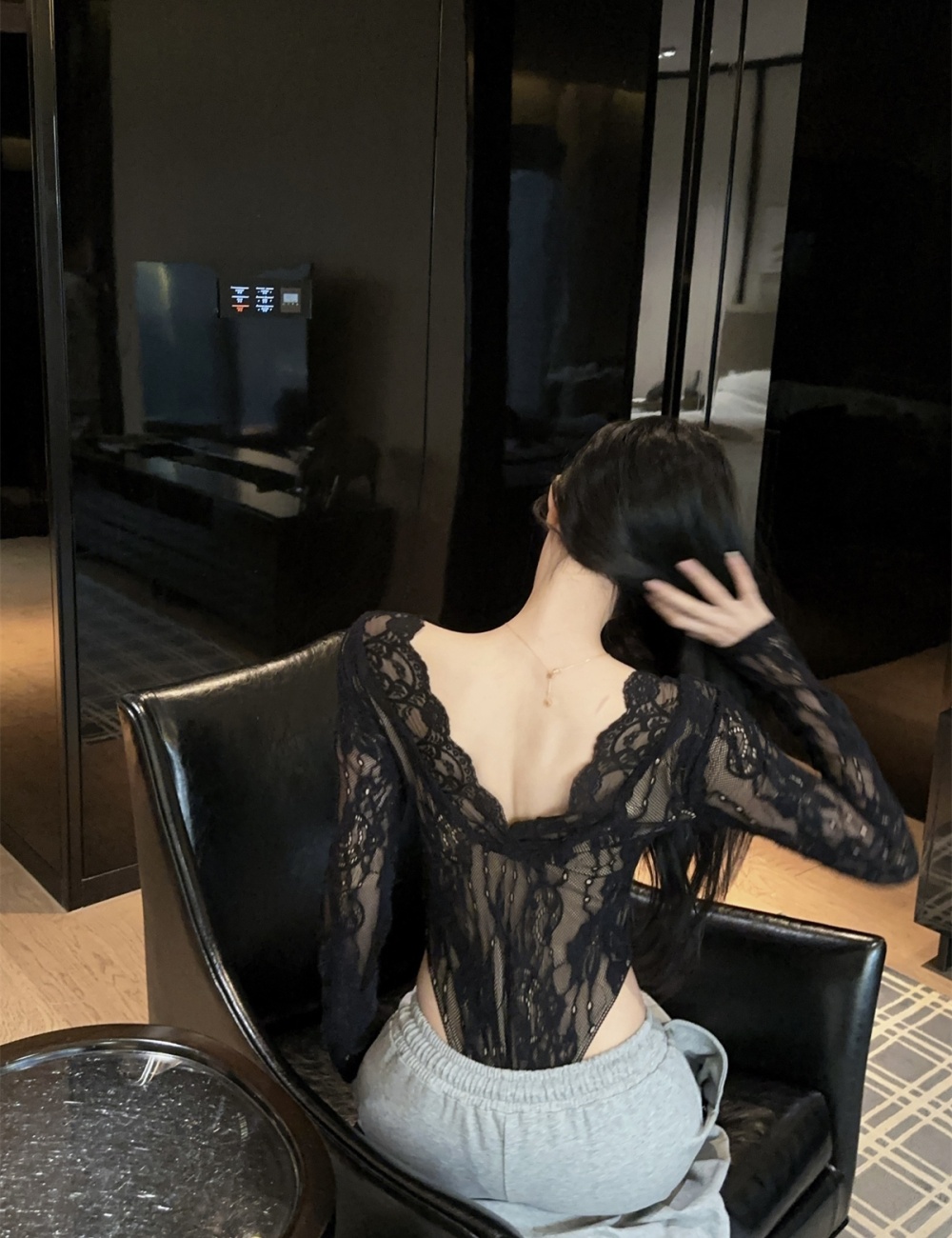 V-neck lace shirts spring enticement leotard