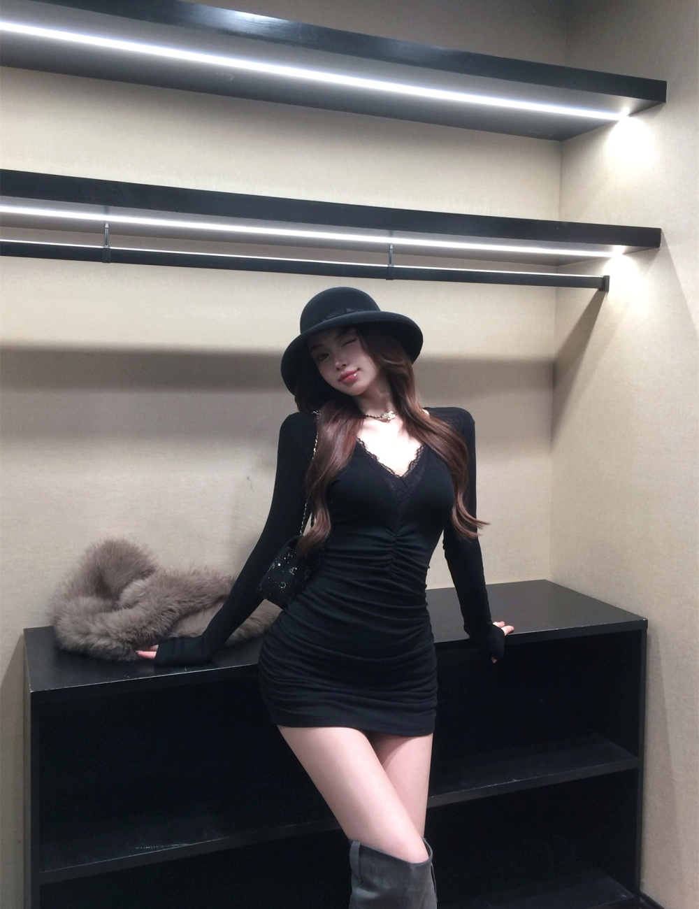 Splice long sleeve package hip fold V-neck dress for women