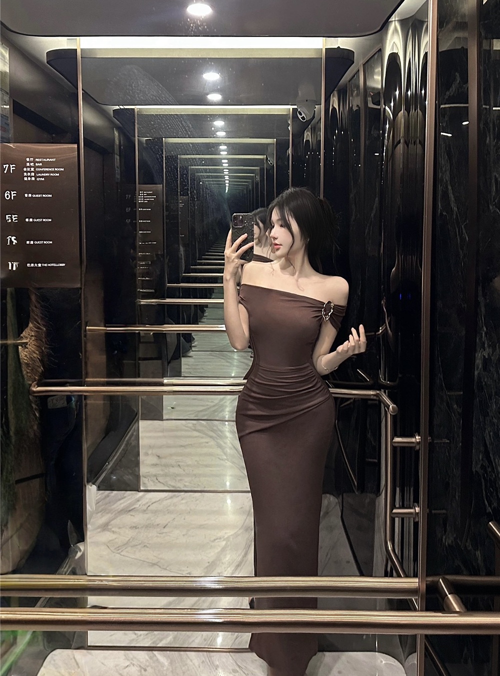 Spicegirl France style pinched waist dress