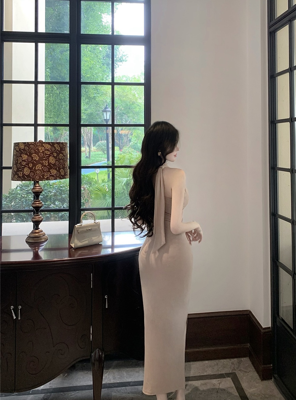 With chest pad enticement long dress streamer dress