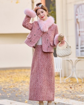 Fox fur chanelstyle long skirt pink winter coat a set