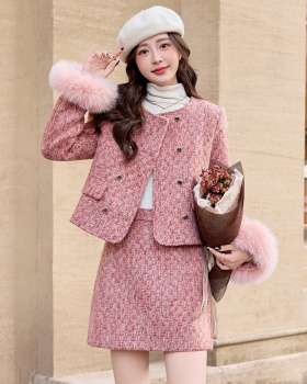 Winter down coat chanelstyle fox fur short skirt a set