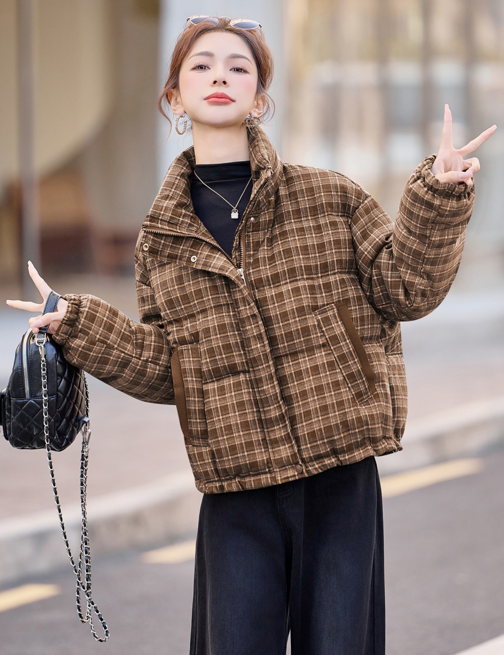 Duck down plaid winter short down coat for women