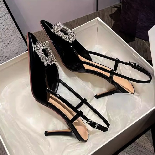 Nude color pointed shoes side buckle sandals