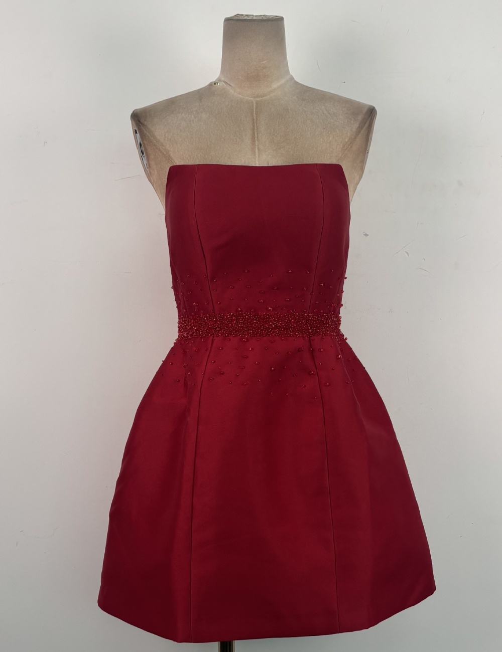 Beading temperament T-back wrapped chest evening dress