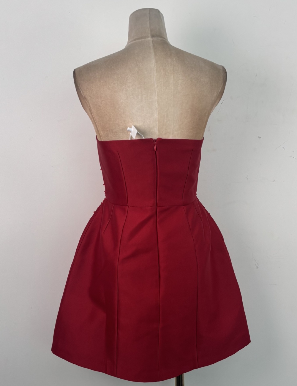 Beading temperament T-back wrapped chest evening dress