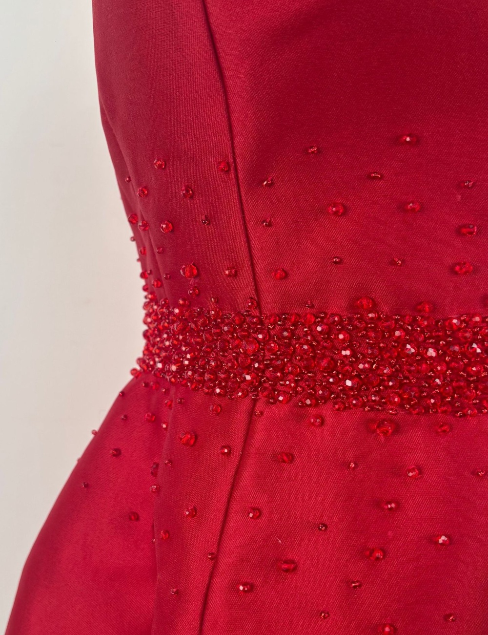 Beading temperament T-back wrapped chest evening dress