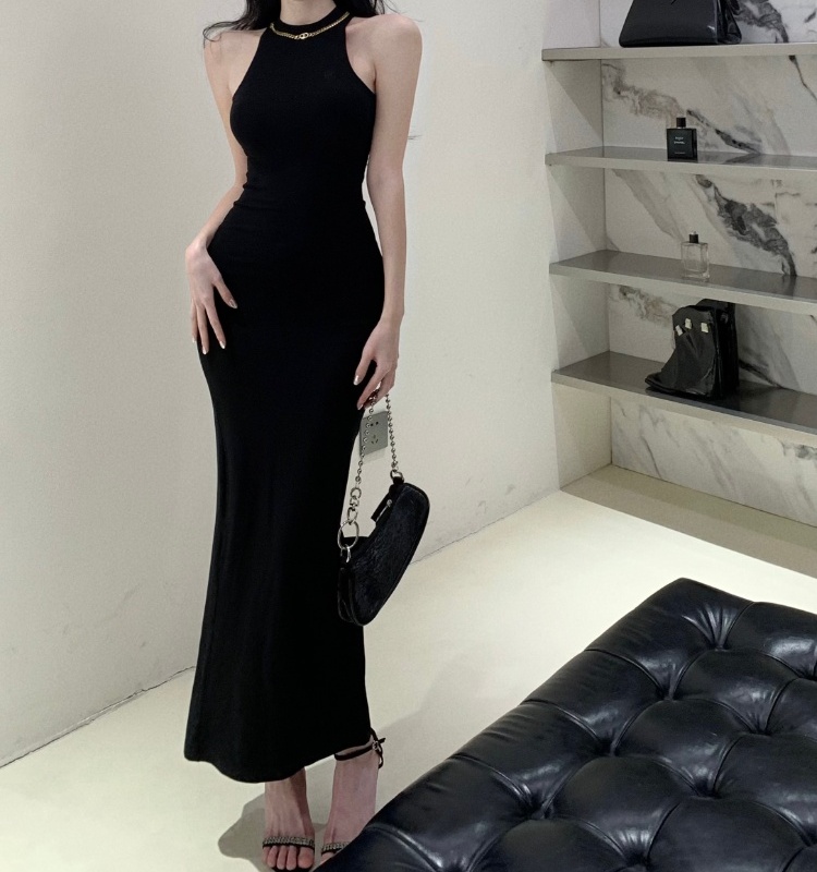 Halter sleeveless dress enticement long dress for women