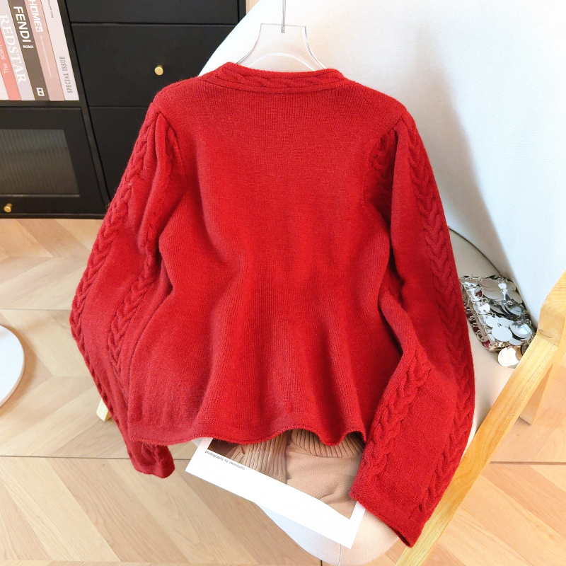 Knitted pinched waist coat slim cardigan for women