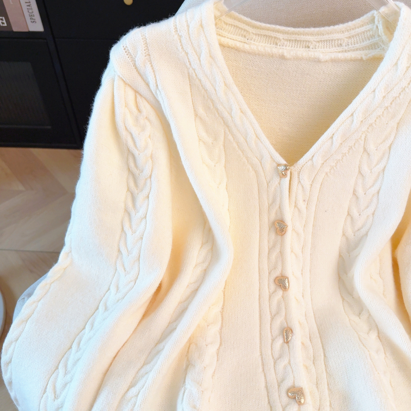 Knitted pinched waist coat slim cardigan for women