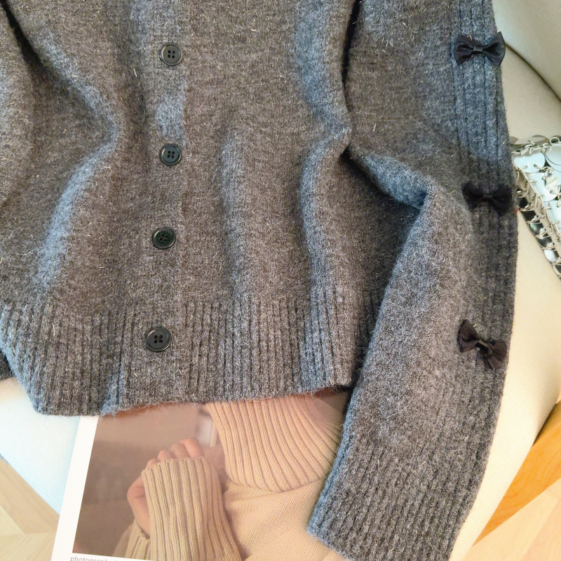 Single-breasted sweet style knitted cardigan for women