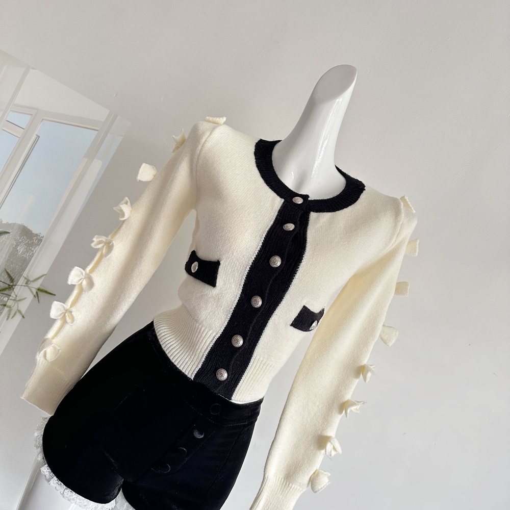 Mixed colors plush knitted bow sweater