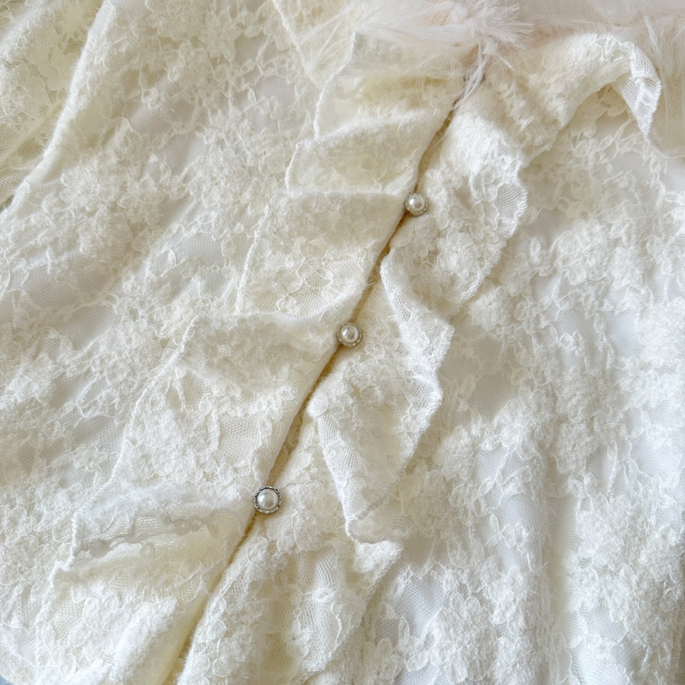 Sweet winter slim lace skirt a set for women