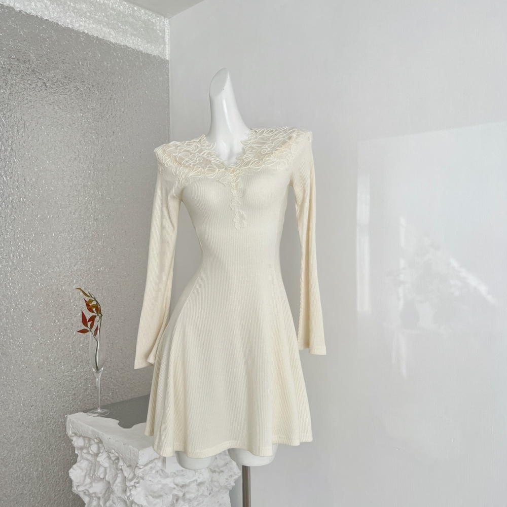 France style white inside the ride tender slim dress