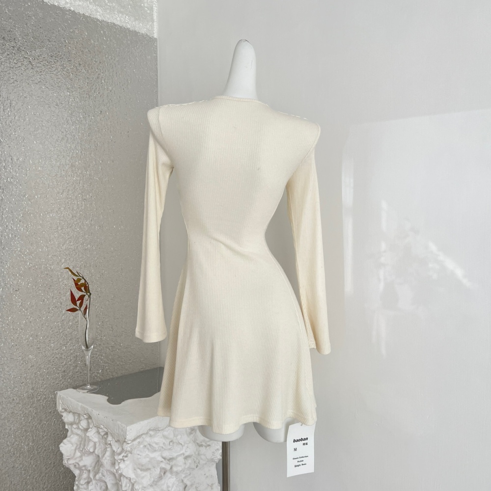 France style white inside the ride tender slim dress