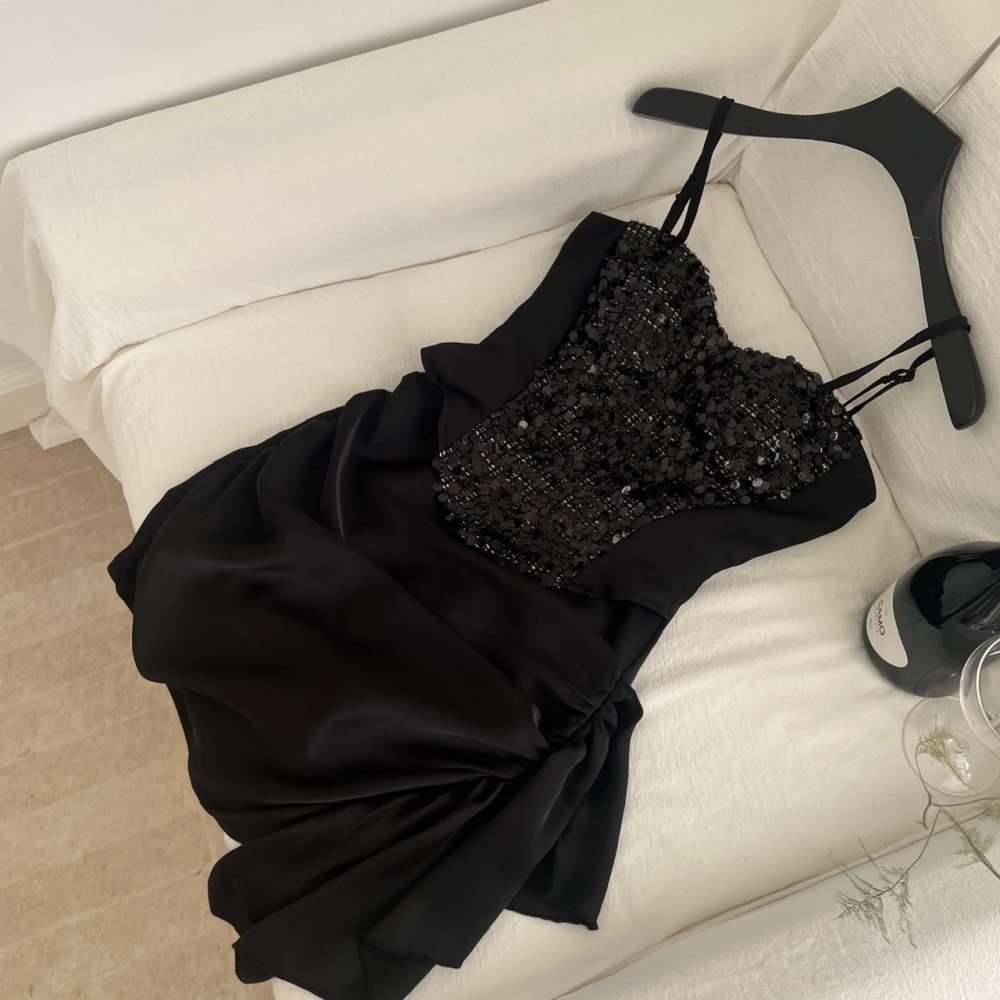 Black slim sling spicegirl skirt a set for women