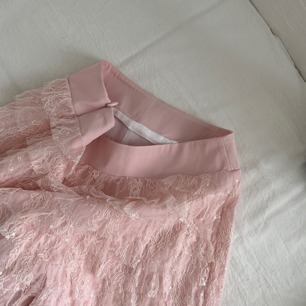 Cake lace knitted shorts temperament Pseudo-two cardigan a set