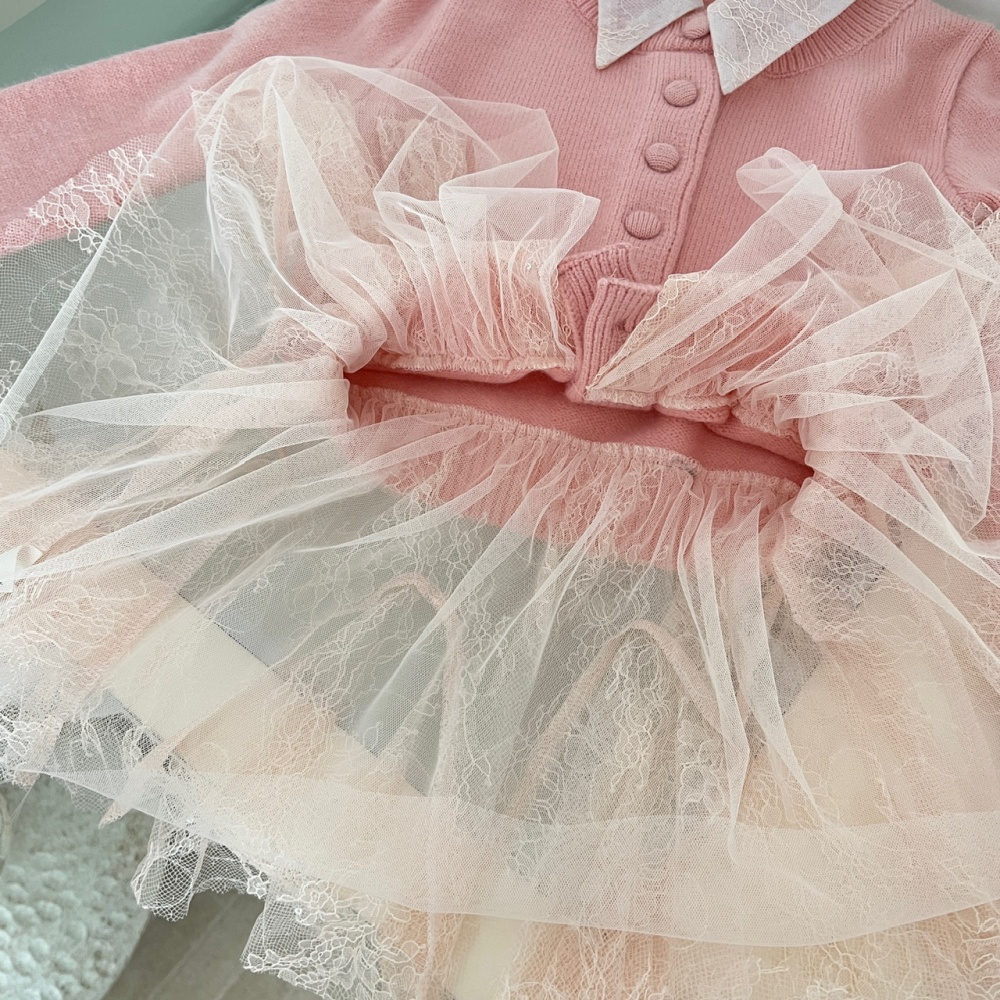 Cake lace knitted shorts temperament Pseudo-two cardigan a set