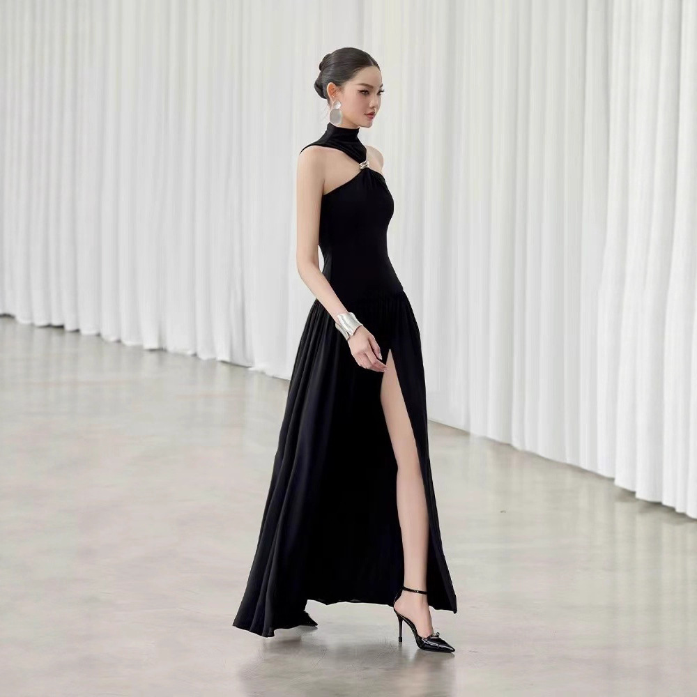 Niche split sexy dress temperament halter long dress