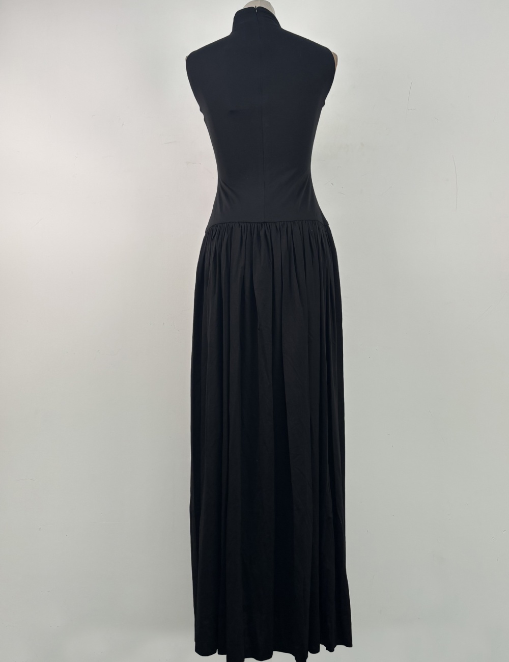 Niche split sexy dress temperament halter long dress