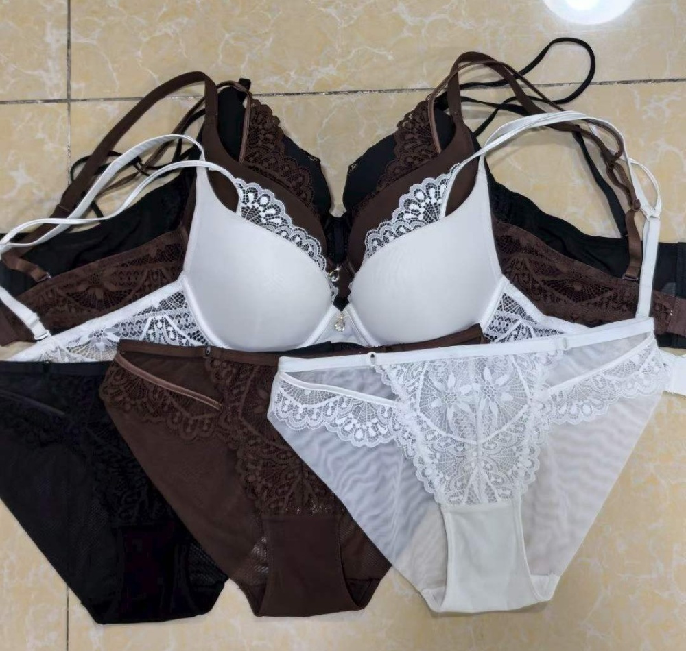 European style sexy underwear France style lace Bra a set