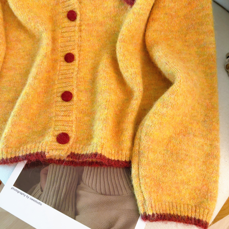 Spring lazy tops Western style doll collar cardigan for women