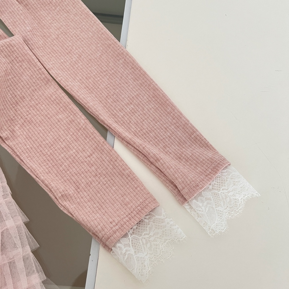 V-neck knitted gauze cake dress