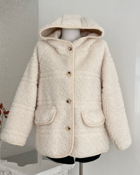 Hooded long fur coat lambs wool coat