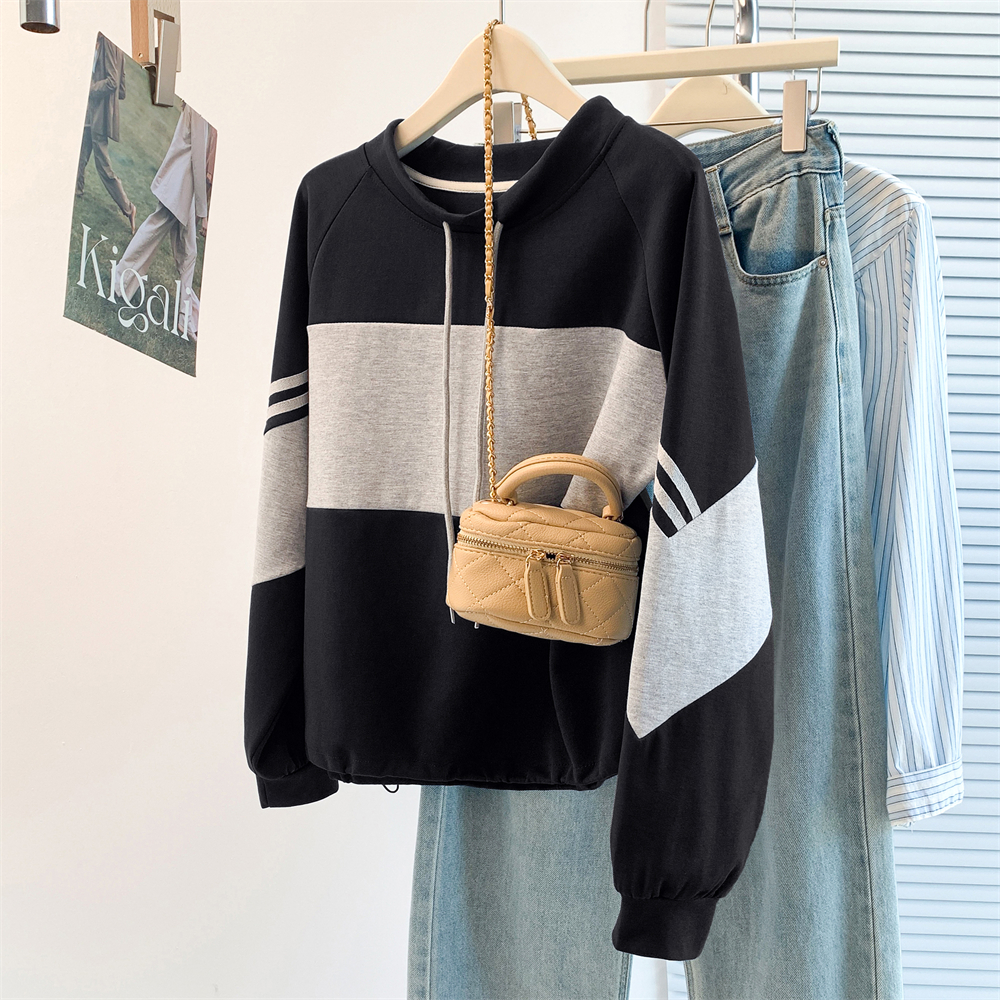 Casual pullover hoodie college style show young T-shirt