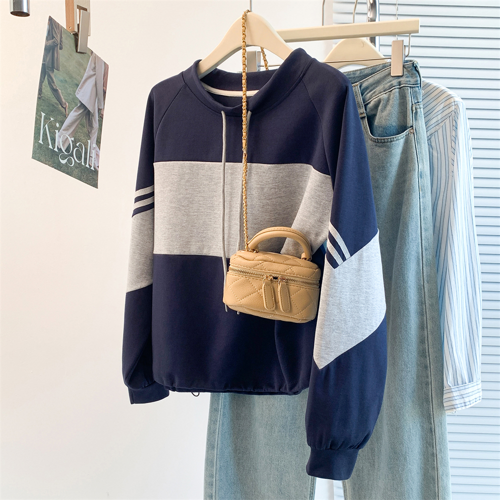 Casual pullover hoodie college style show young T-shirt