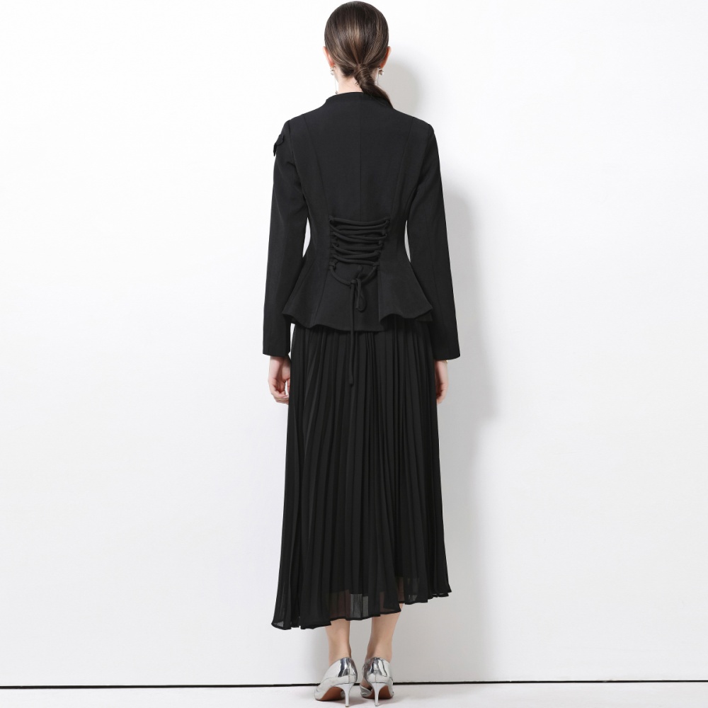 Long sleeve V-neck butterfly chanelstyle skirt a set