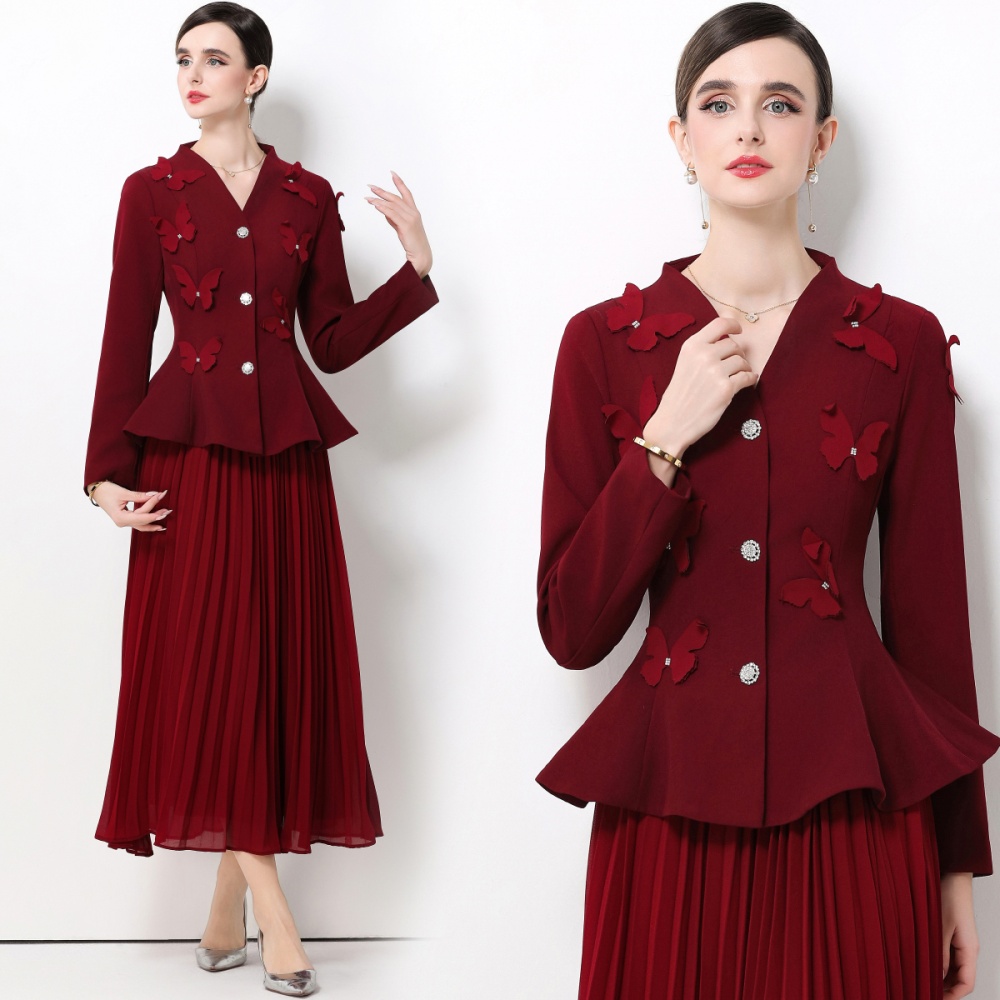 V-neck butterfly long sleeve stereoscopic skirt a set