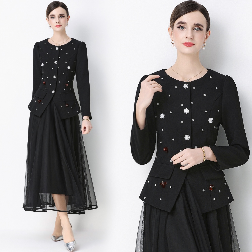 Chanelstyle gauze skirt rhinestone coat a set