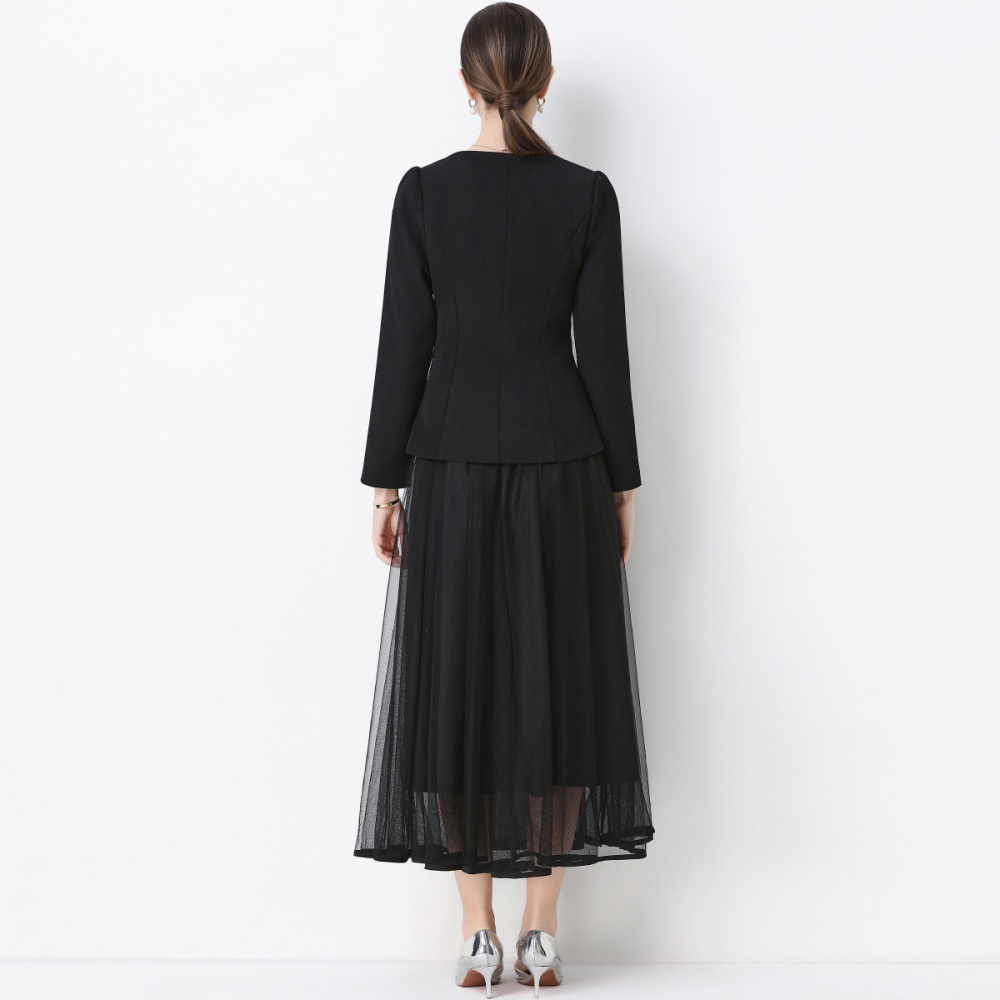 Chanelstyle gauze skirt rhinestone coat a set