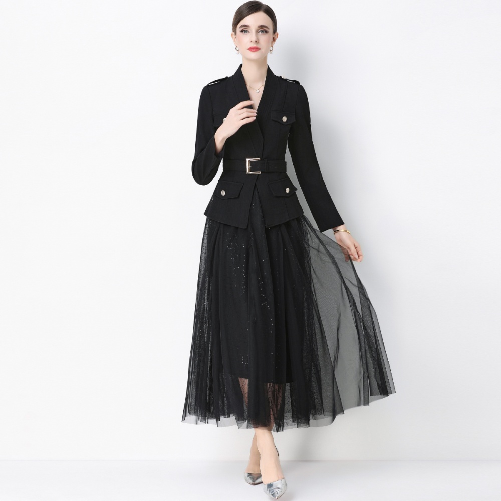 Gauze chanelstyle coat with belt skirt a set