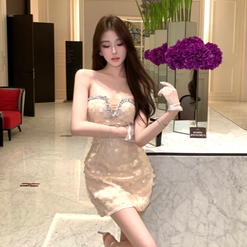 Diamond wrapped chest formal dress sequins niche dress