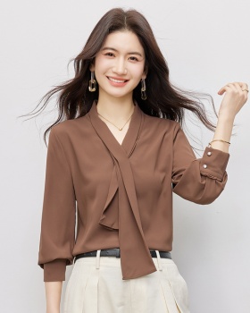 V-neck fashion streamer all-match spring shirt for women