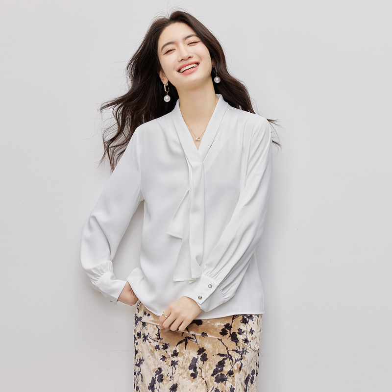 V-neck fashion streamer all-match spring shirt for women