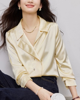 Casual simple small shirt show young shirt for women