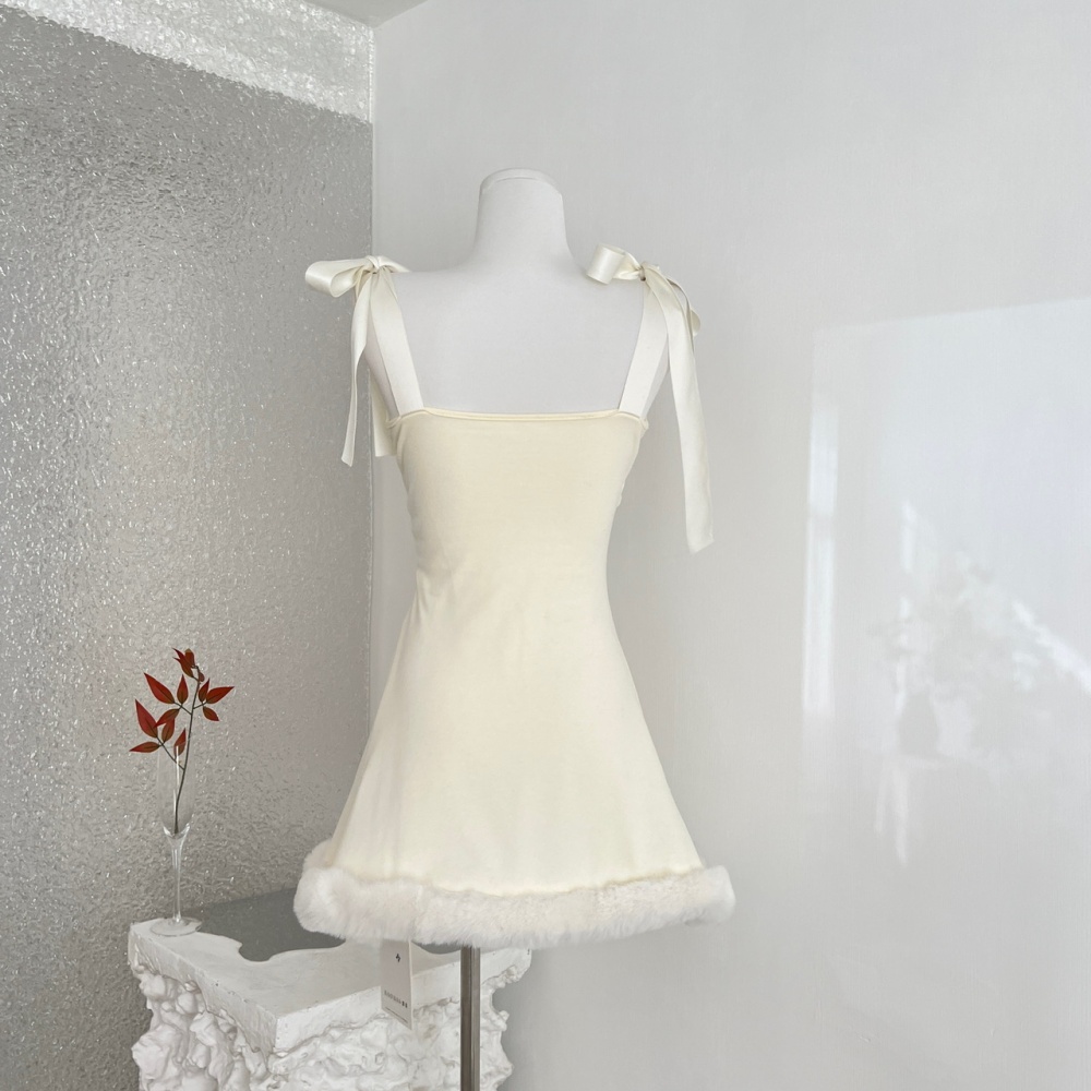 Sexy V-neck enticement strap dress frenum lace sweet dress