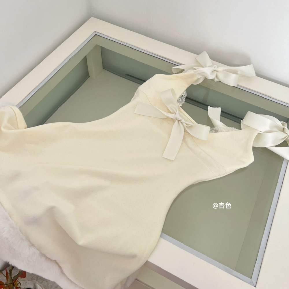 Sexy V-neck enticement strap dress frenum lace sweet dress