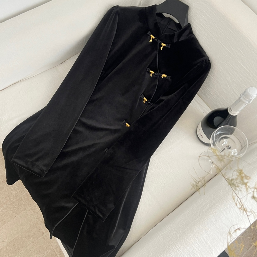 Chinese style velvet cstand collar dress