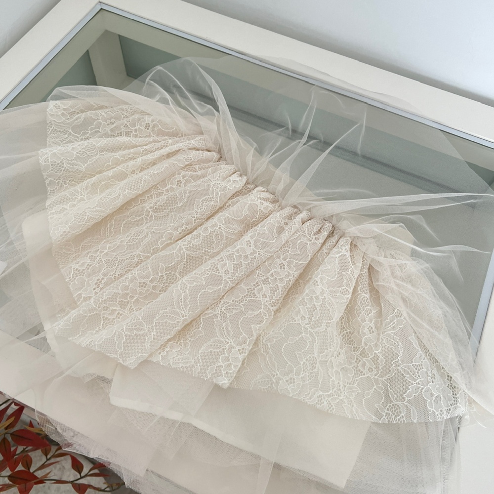 Long sleeve Pseudo-two skirt lace gauze shirt a set