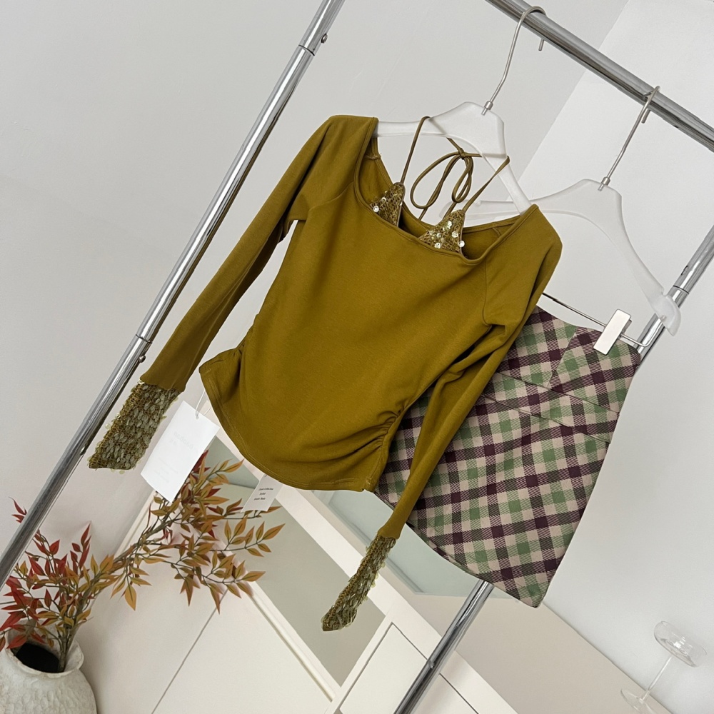 Flat shoulder bottoming shirt knitted short skirt a set