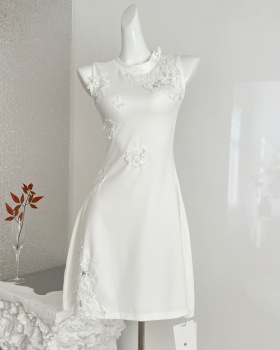 White lace T-back sleeveless hollow dress