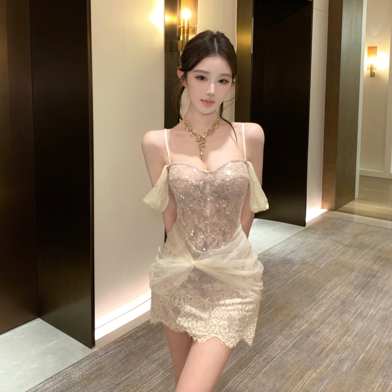 Wrapped chest sequins package hip lace spicegirl dress