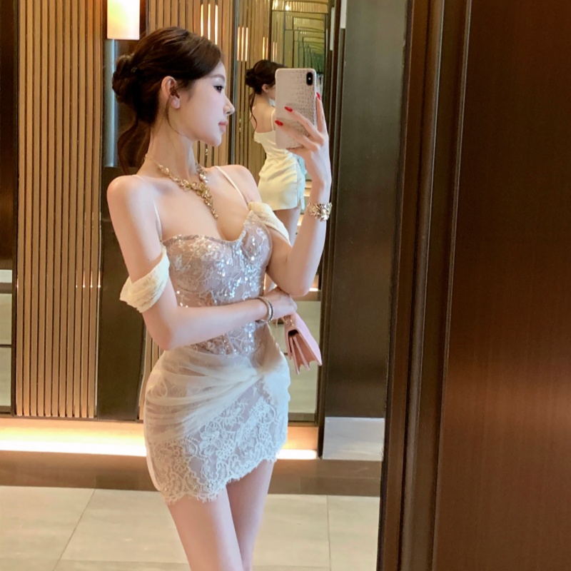 Wrapped chest sequins package hip lace spicegirl dress